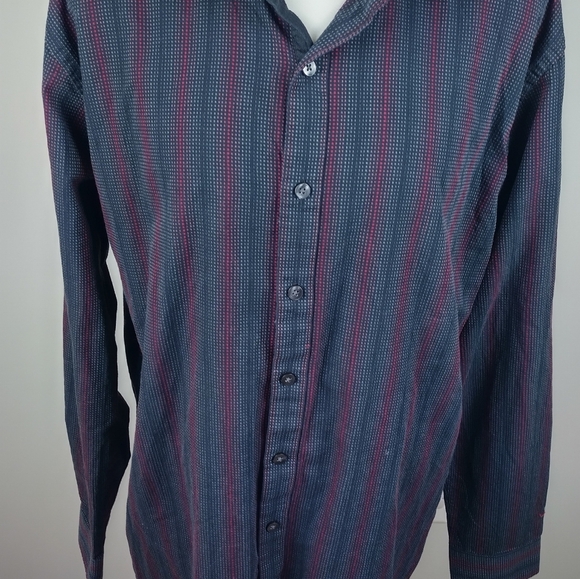 van heusen Button Up Mens dress shirt Size XL... 17 1/2-18 Casual Long Sleeve - Picture 2 of 13